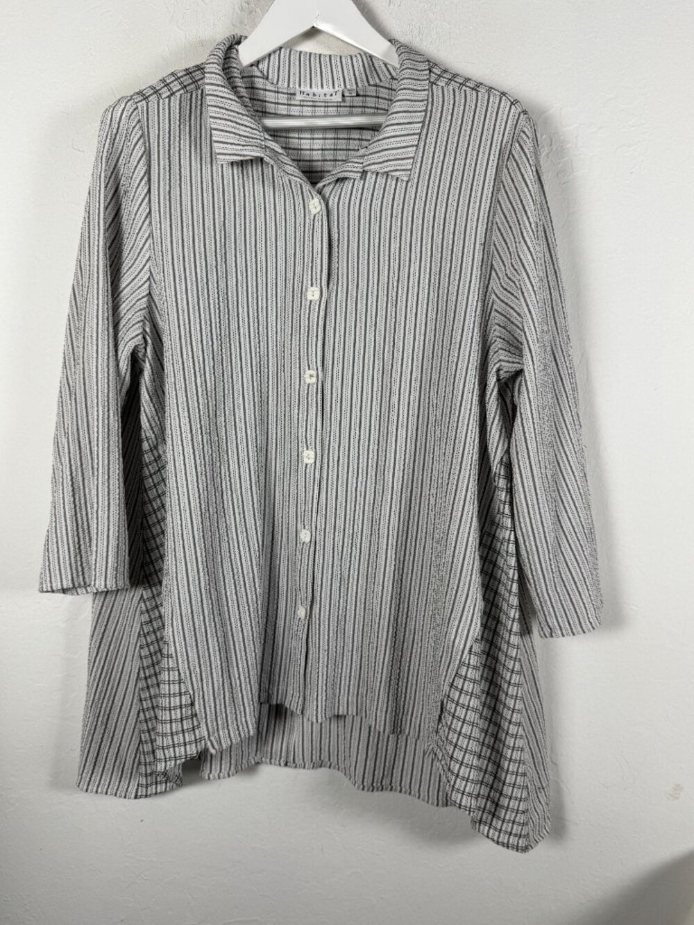 Habitat Womens Grey White Textured Stripe Seersucker Asymmetrical Tunic Shirt XL